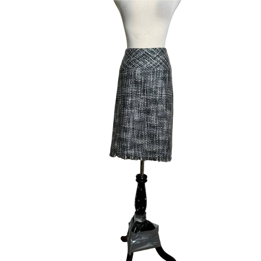 Newport News black white woven fringed hem pencil skirt size 8